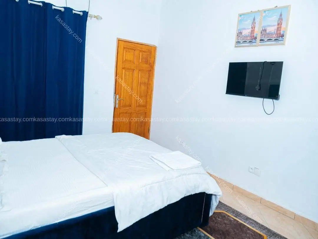 Appartement 1 by Sky View meuble ( Neptune kotto residence le cocotier ) 5