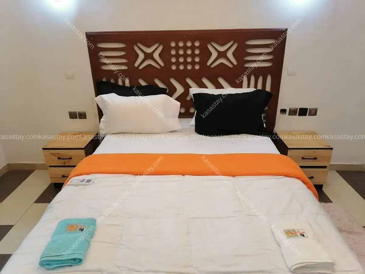 Chambre meublée entièrement équipée luxueuse à Mvogbi 0030