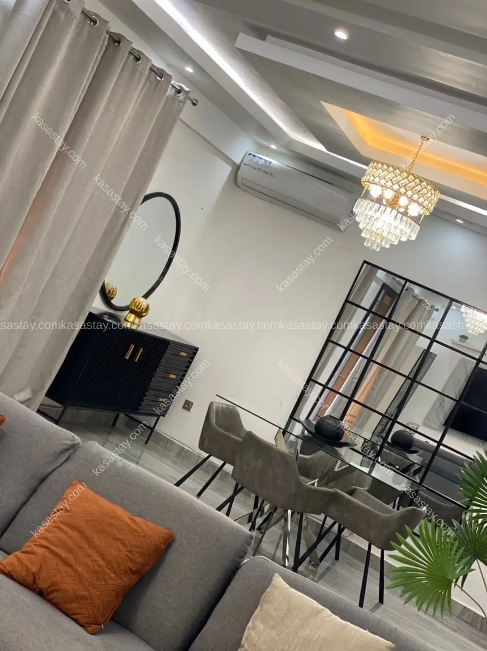 Apartment in Bonamoussadi, Douala, 2 bedrooms 3