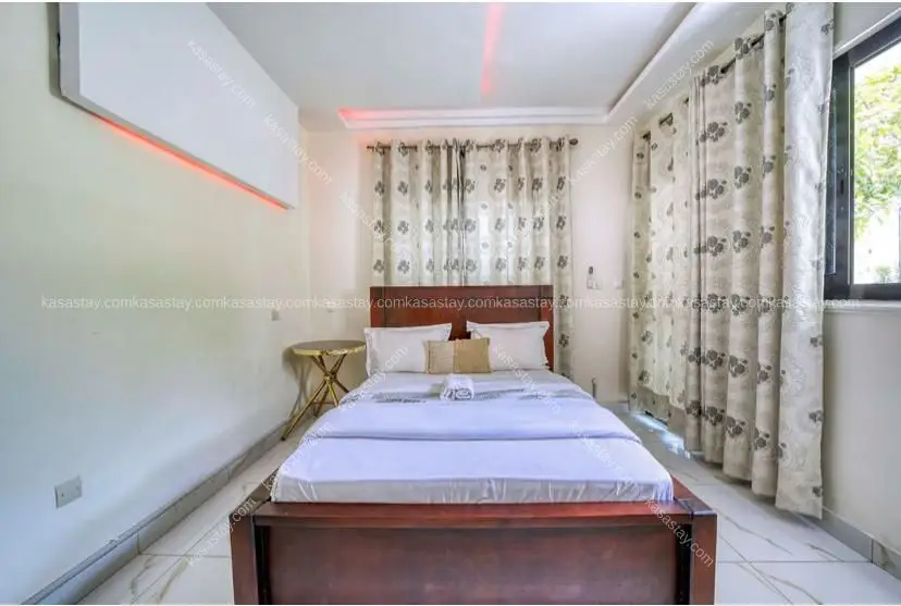 chambre (102) à Douala Bonapriso/ 8mins de l'aéroport 3