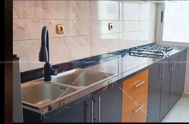 Studio meublé 1G par résidence inspire (Total NKOLBONG japoma) 5