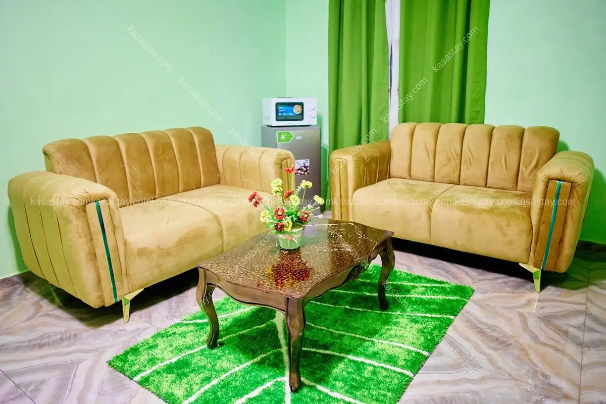 Studio Meublé Amelson 204 à simbock (Carefour Mbalgong