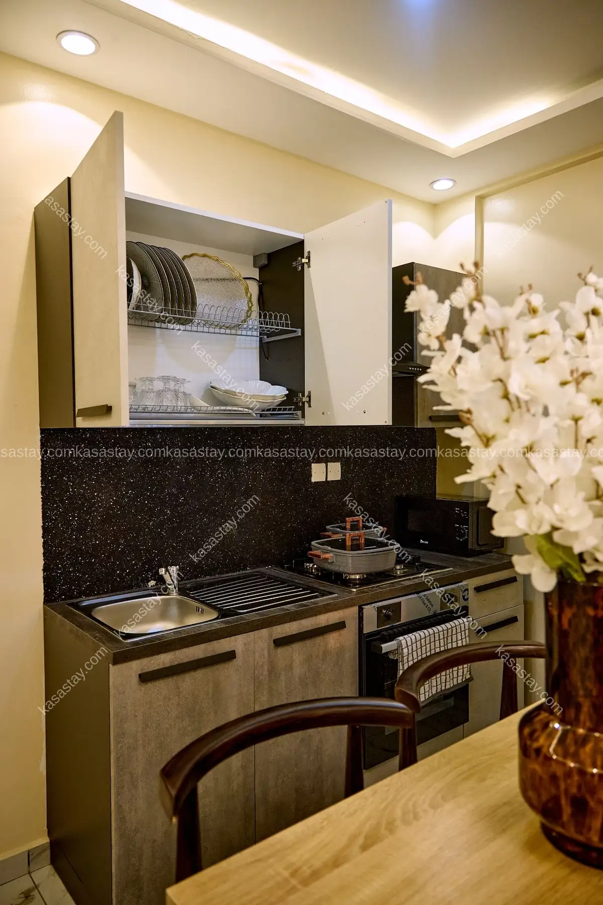 STUDIO HAUT STANDING BUANI LOGEMENT 4