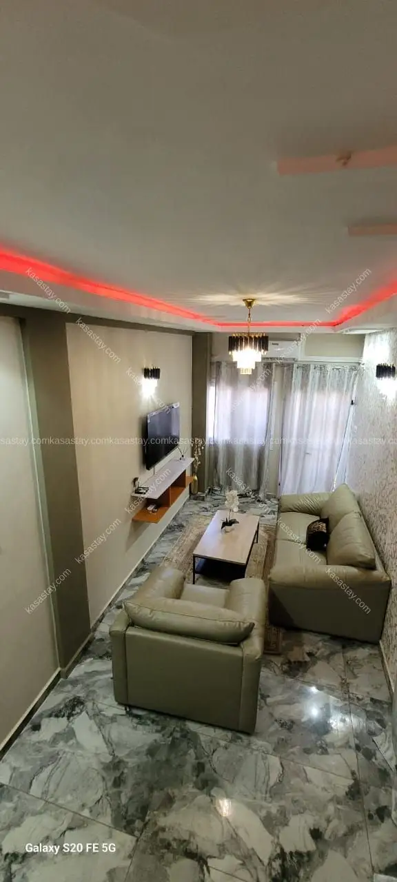 studio 100 by résidence serabell appart (Gabon bar entré école publique)