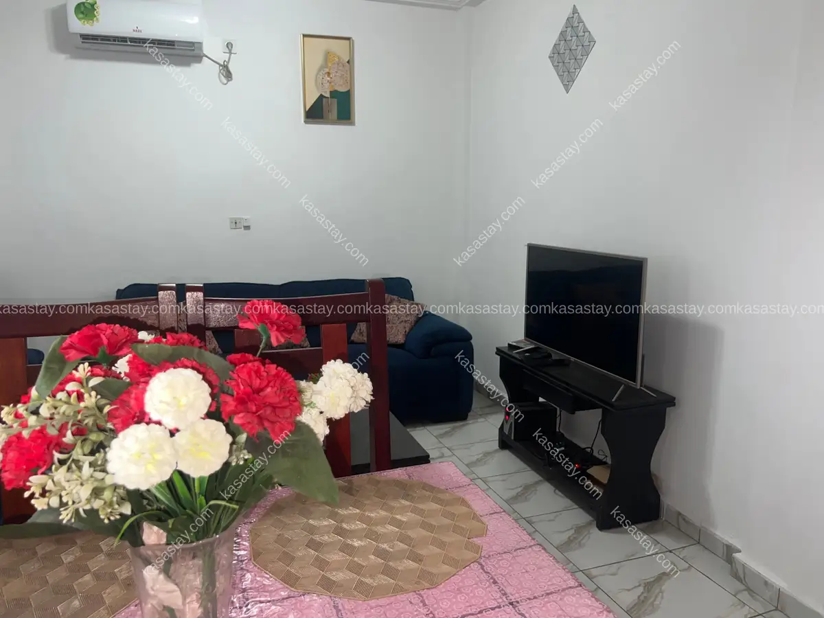 Appartement meublé 10 par résidence HONORINE (bssadi carrefour maçon ) 2