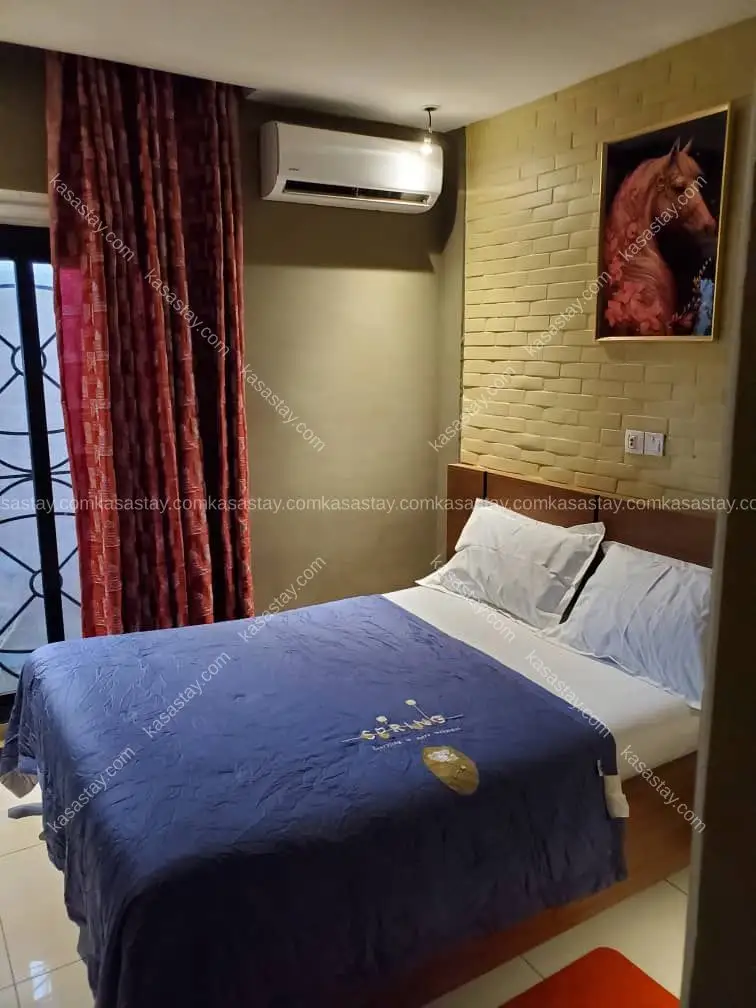 Chambre meublée 102 Le Panam (Makepe Missoke au niveau du supermarché domino)