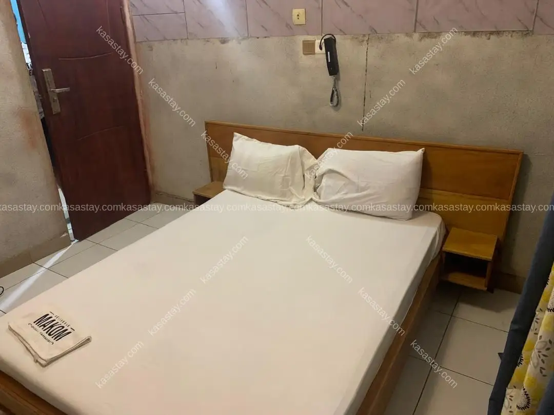 Chambre simple WOURI BWELLE by RESIDENCE MAKOM ( Bonaberi) 5