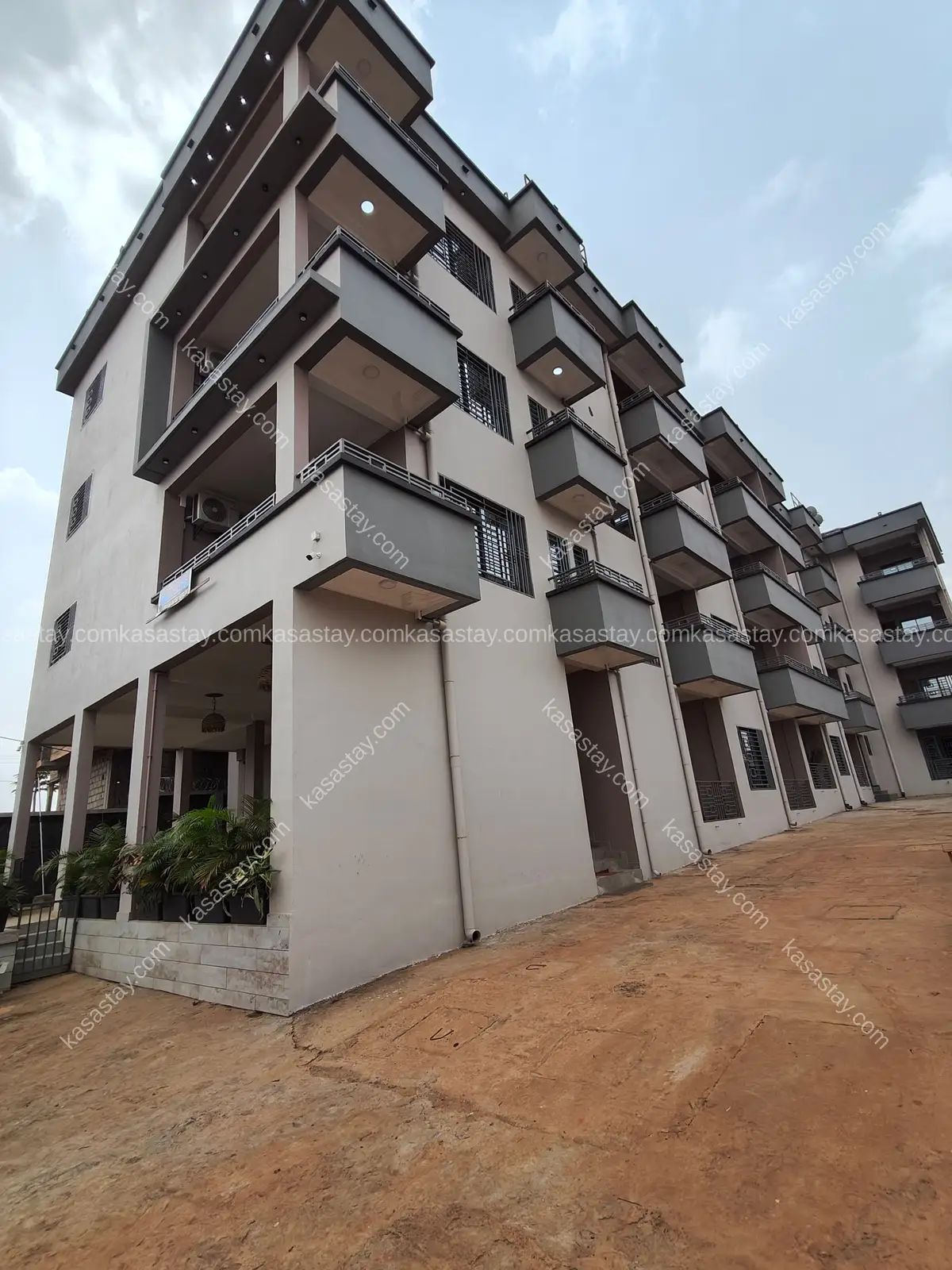 Appartement meublé 2 chambres à odza borne 10