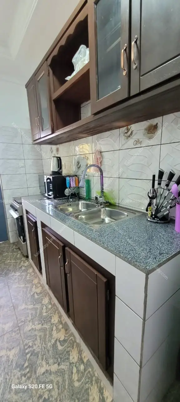 studio 200 par résidence serabell appart (Gabon bar entré école publique) 3