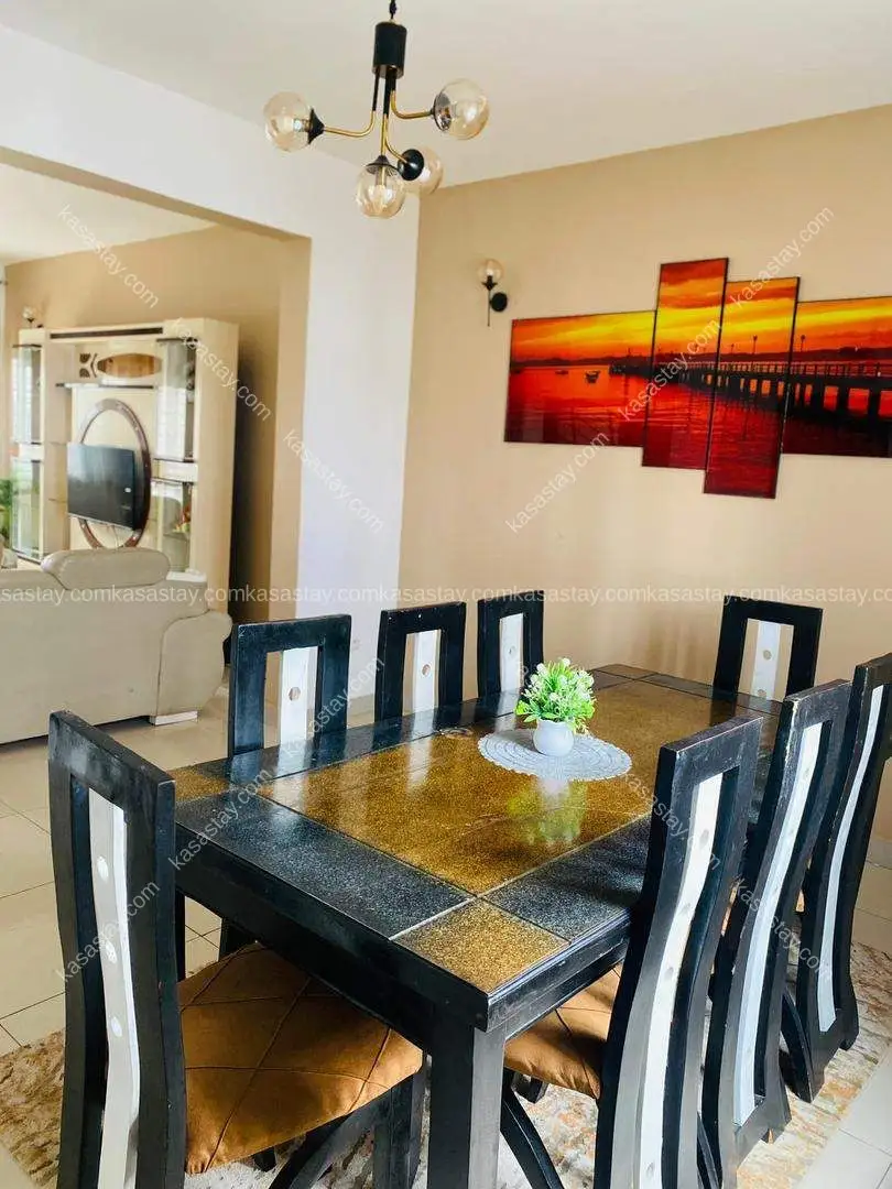 Townhouse in Centre ville, 5 bedrooms 3