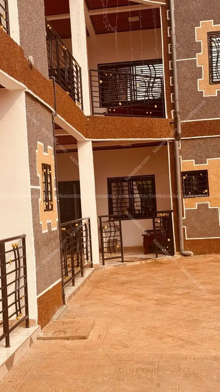Studio in Awae escalier, Yaoundé 3