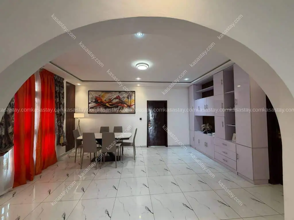 DUPLEX MEUBLÉ DE LUXE PAR L&H HOME ( YAOUNDÉ-NKOABANG) 2