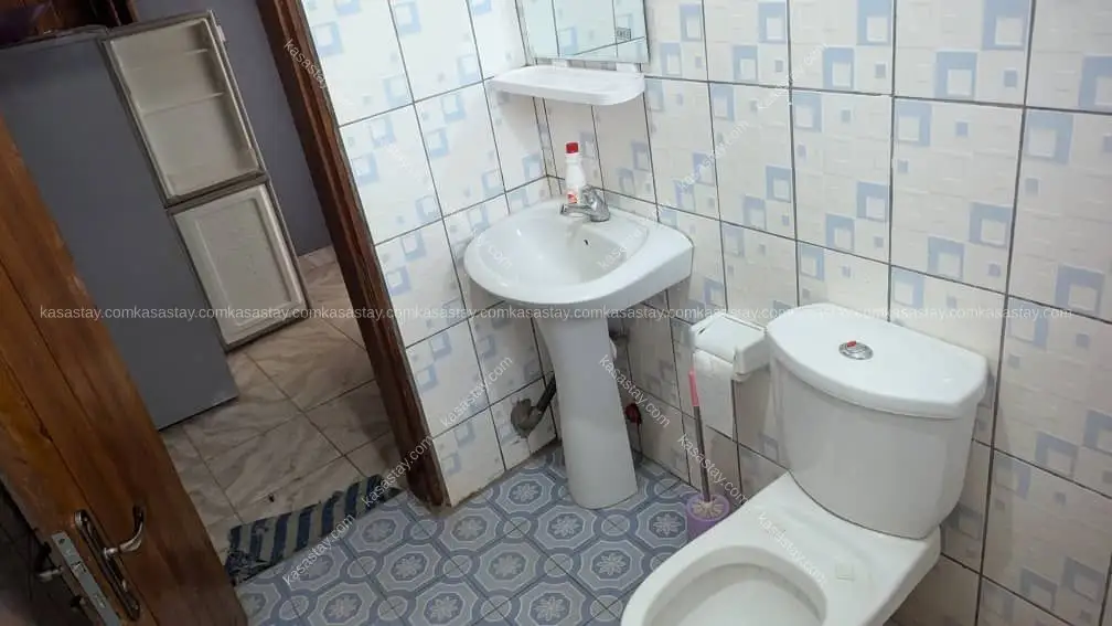 Rooms in Grand Hangar, Bonabéri, 1 bedroom 4