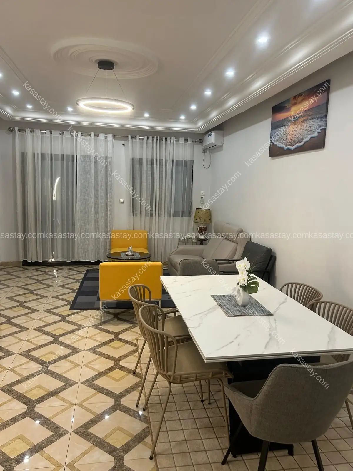 Appartement meublé 3 chambres à Odza 45000