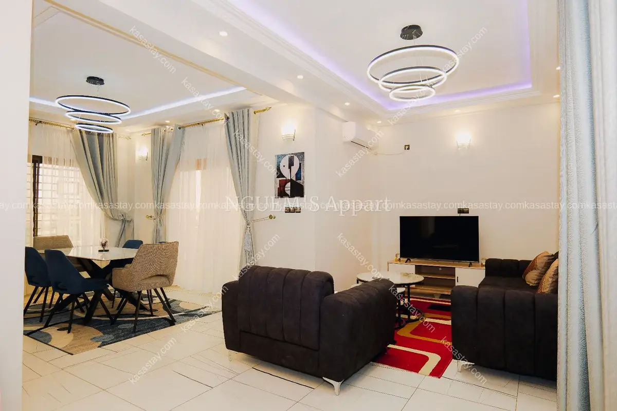 Appartement Meublé 2 Chambres avec piscine 55000 à Odza borne 10 2