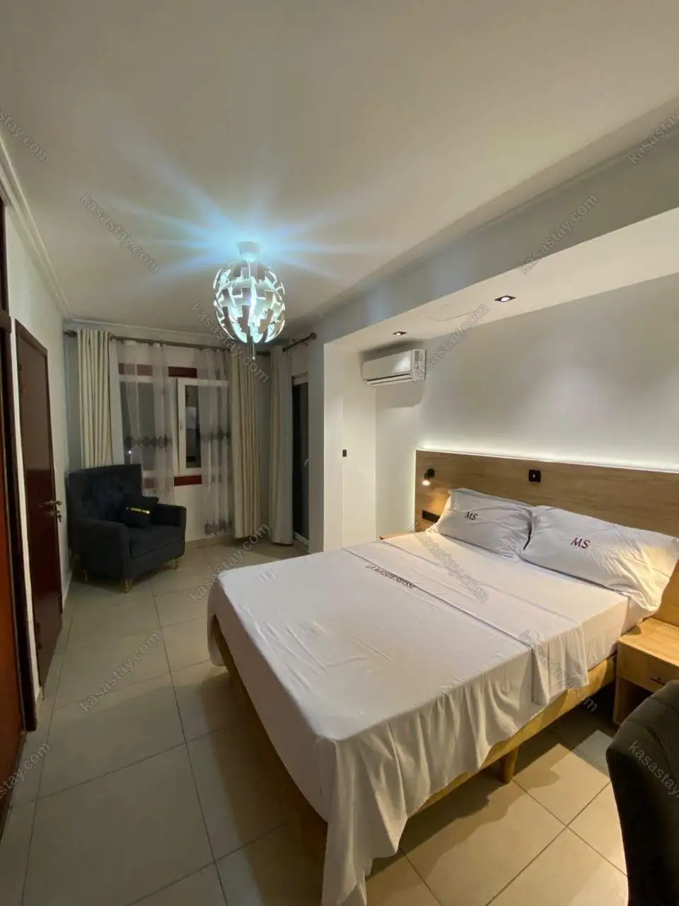Room in Tradex Emana, 1 bedroom