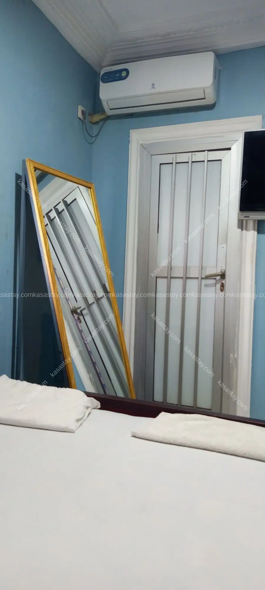 chambre meublée 307 par résidence Alexandra (bonamoussadi carrefour maçon) 2