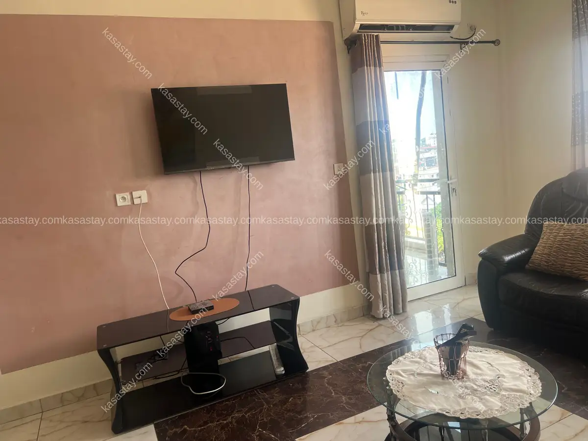 Appartement meublé 4-2 by KNM résidence (yassa) 2