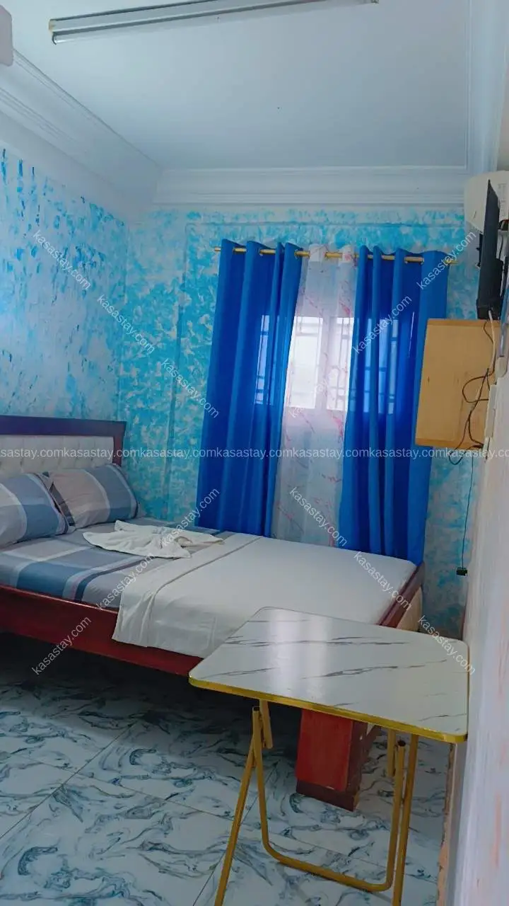 Rooms in Bonapriso, Douala, 1 bedroom 3