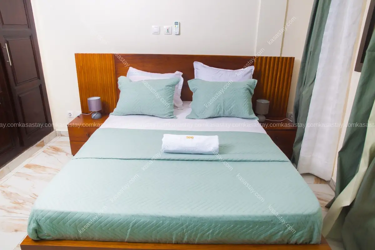Appartement meublé 506 by De Gaulle résidence (logpom ) 5
