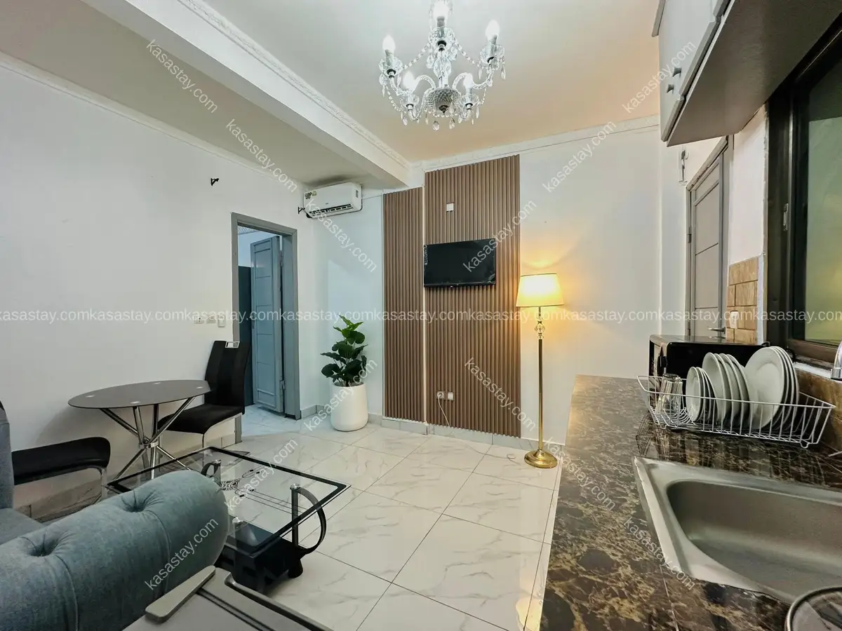 Studio ROYAL par LR - Kotto Immeuble 2