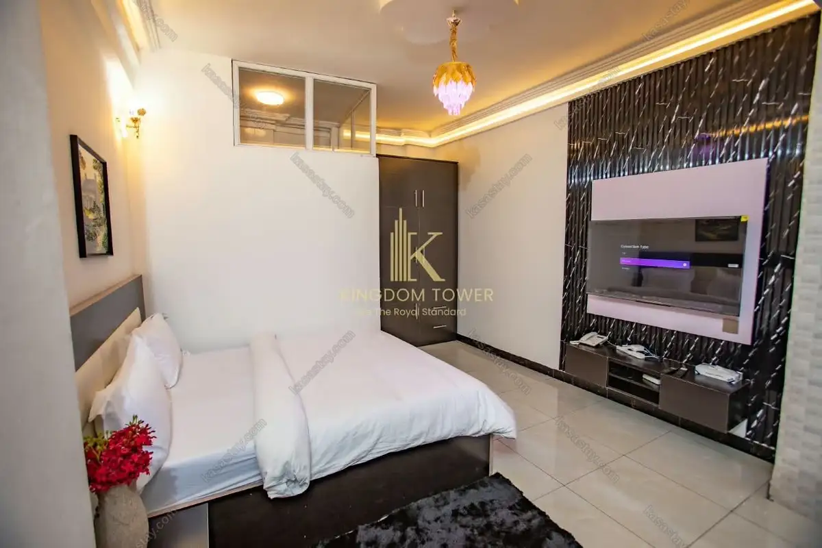 Room in Makepe Missoke, Douala, 1 bedroom 3
