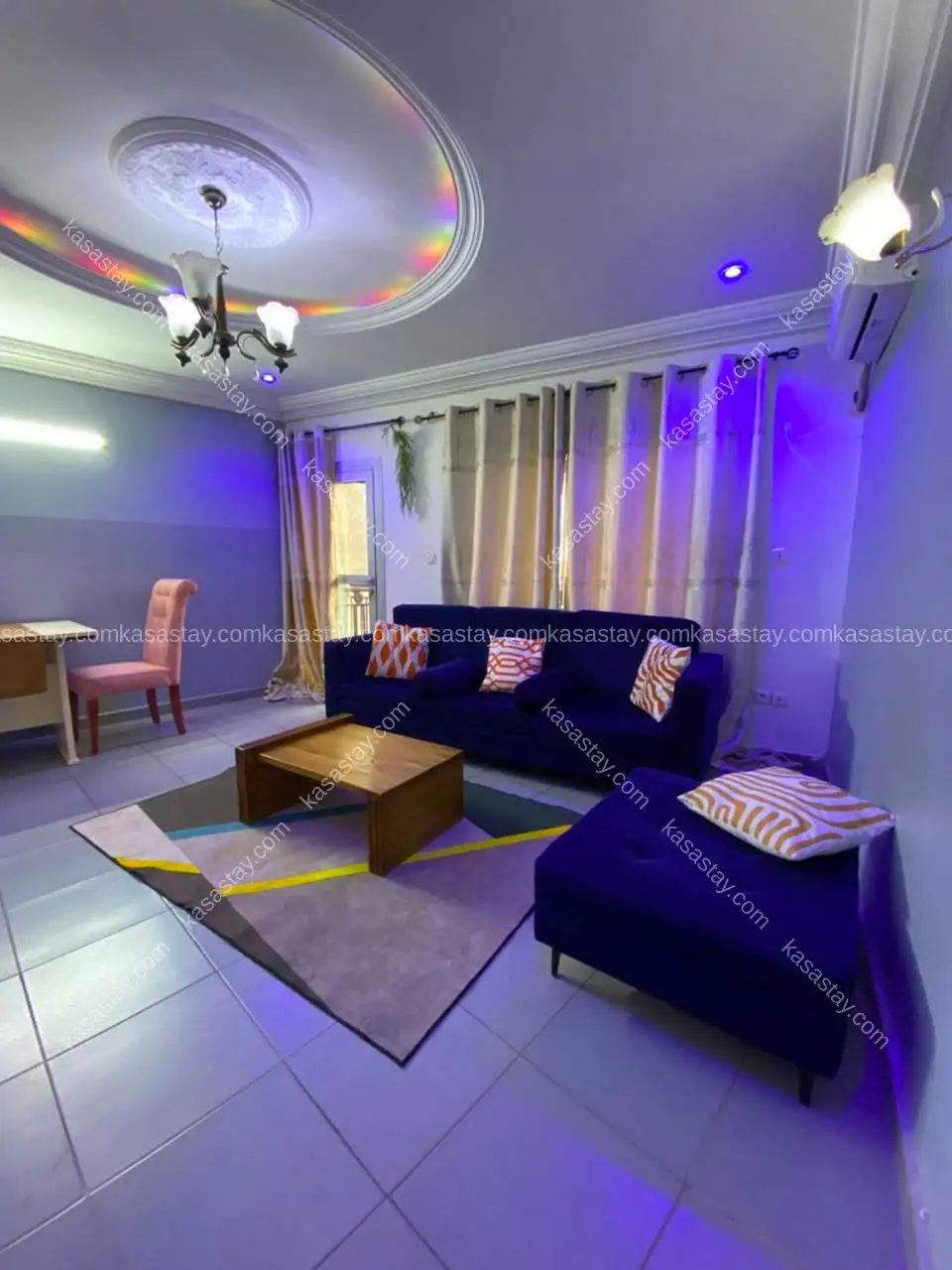 Appartement à Petit marché odza, 2 chambres 2