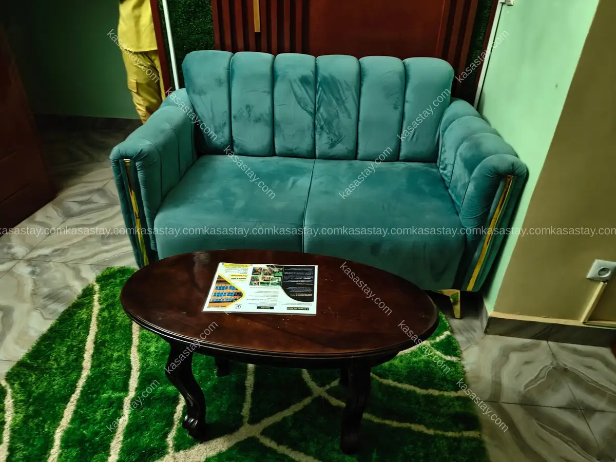 Chambre meublée Amelson 301 simbock(Carefour Mbalgong) 3