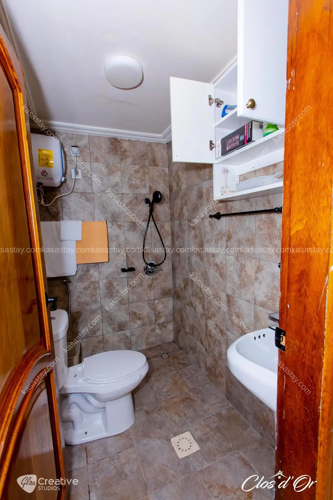appartement Nyong by résidence clos d'or ( makepe BM) 3