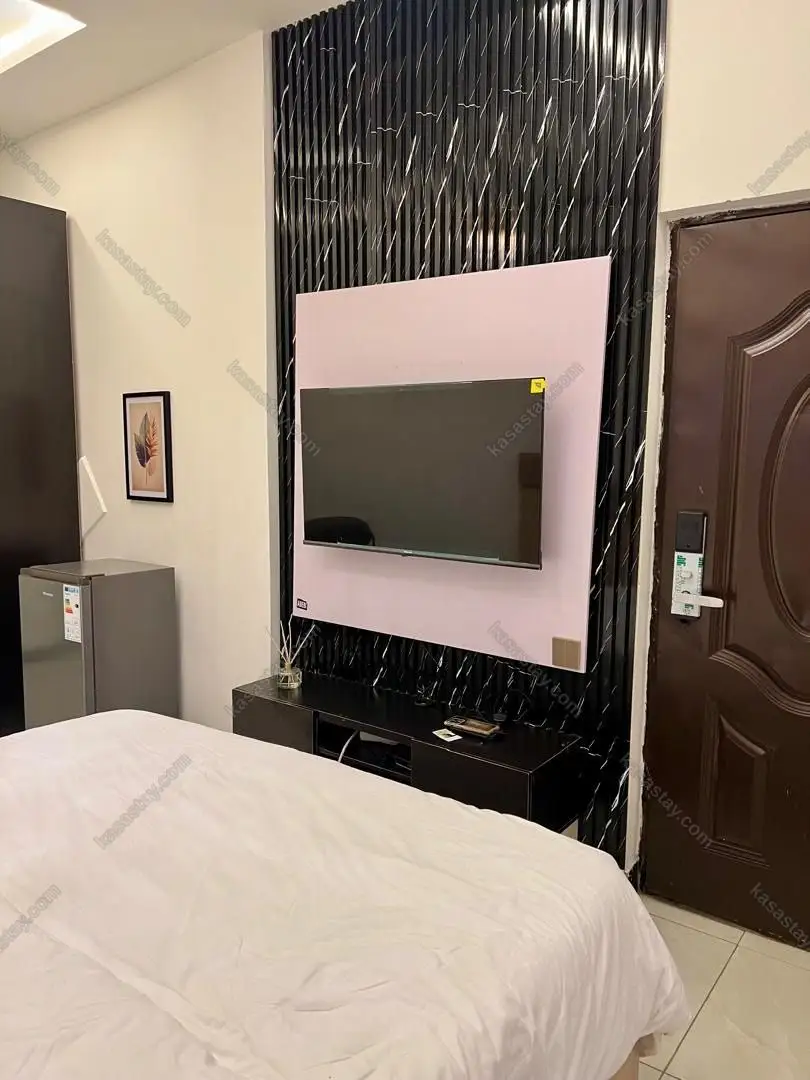Room in Makepe Missoke, Douala, 1 bedroom 4