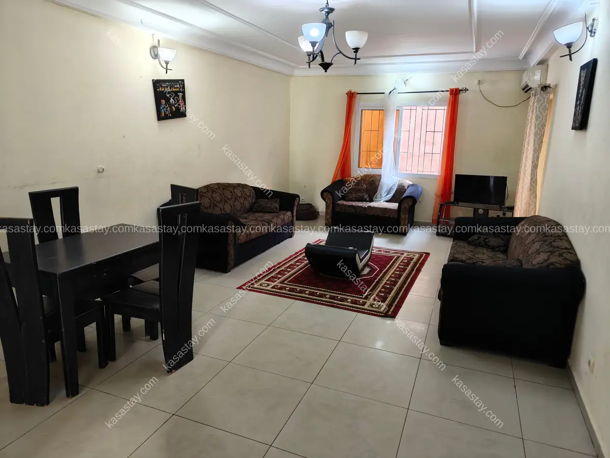 KAMBUSO Furnished Appartement with swimming pool simbock 4 2