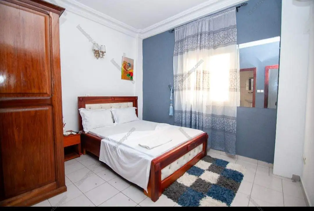 Appartement à Lycée MONGO Joseph, 2 chambres 3