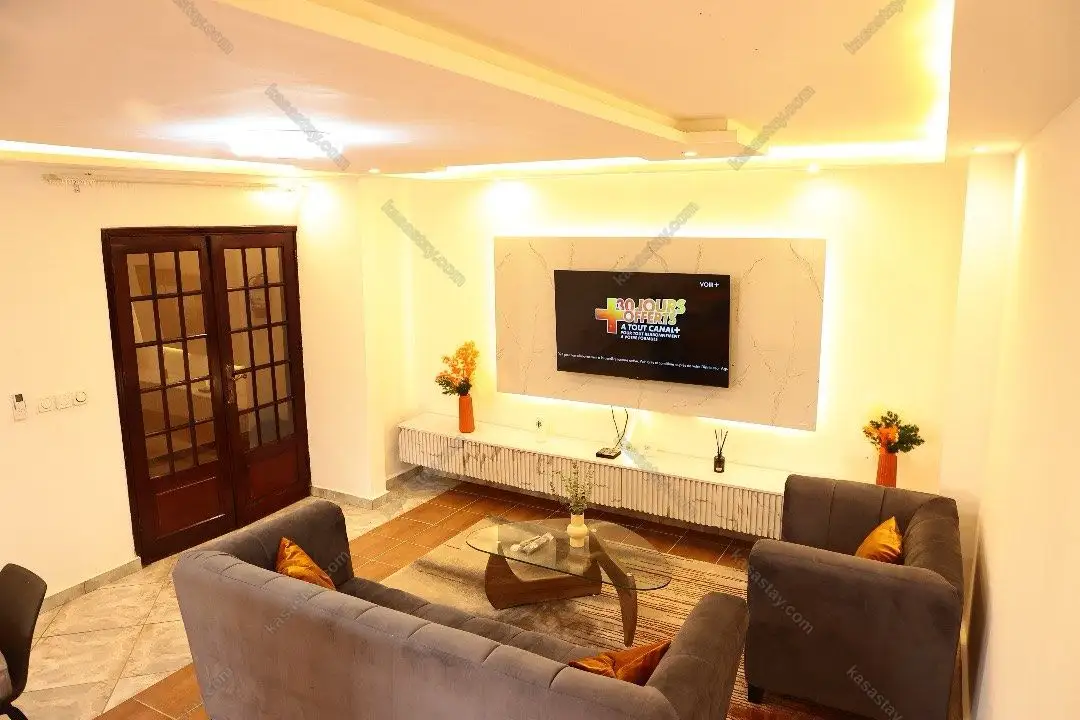 Apartment in Bonapriso, 3 bedrooms