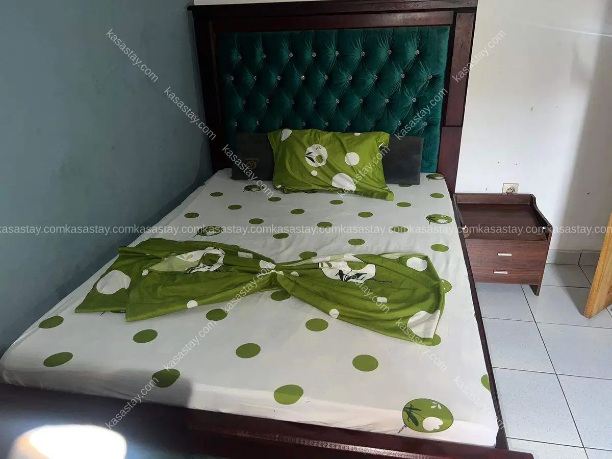 Studio in Makepe petit pays 4
