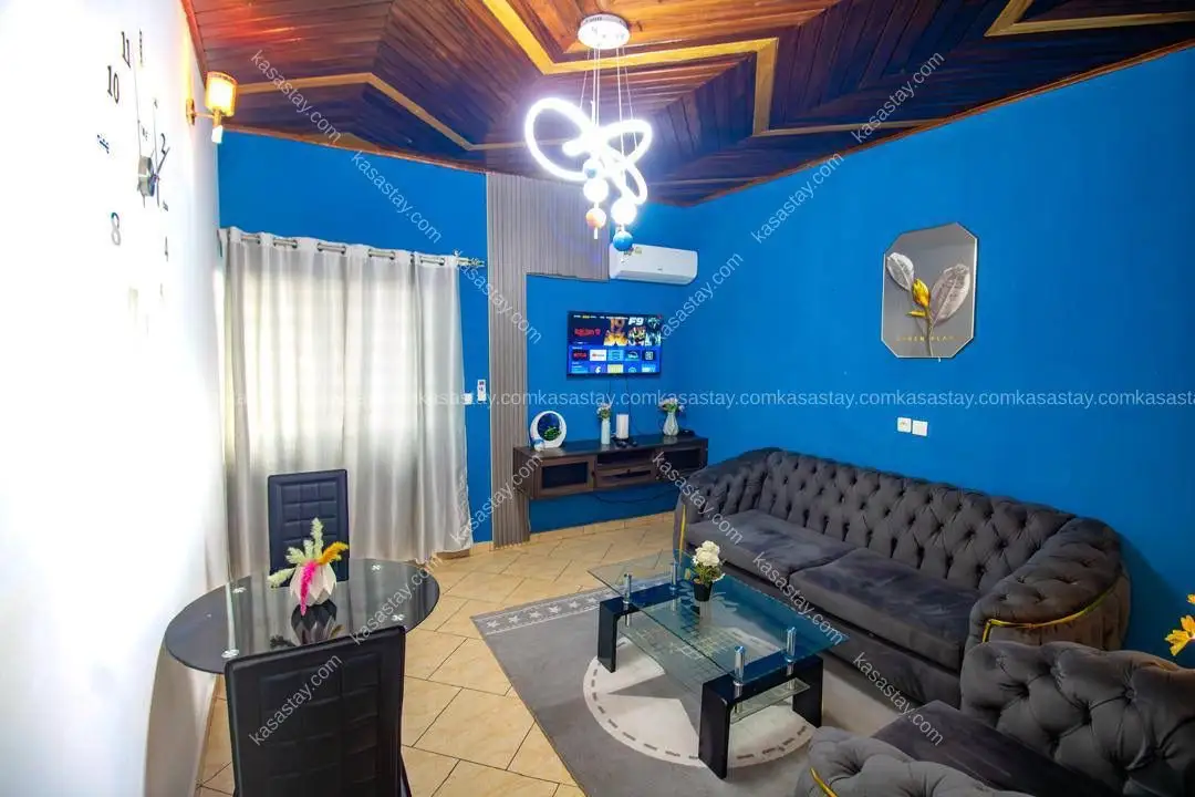 Appartement 2 by Sky View meuble (kotto Neptune residence le cocotiers )