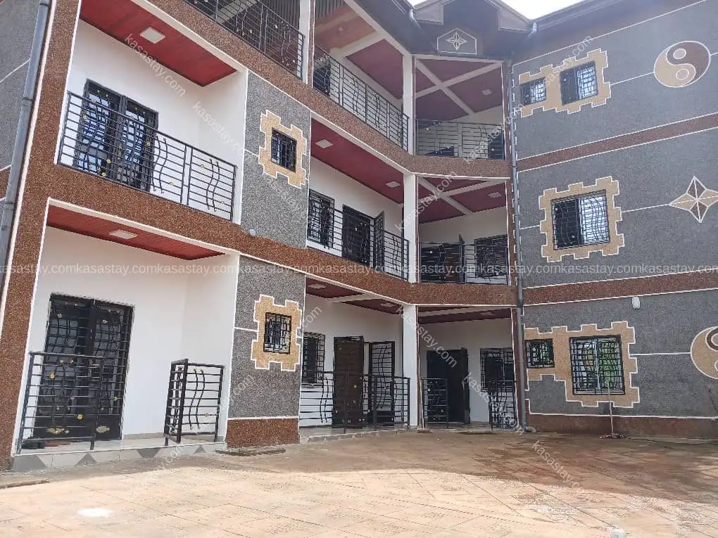 Property in Awaé, Cameroun Yaoundé, 2 bedrooms