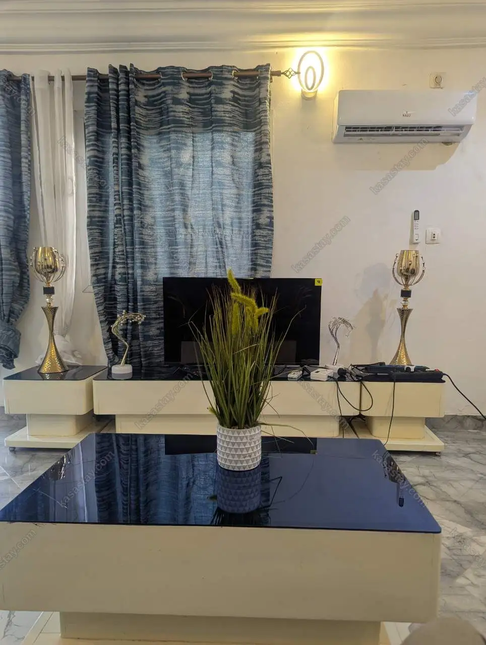 Apartment in Bonamoussadi, Douala, 2 bedrooms 4