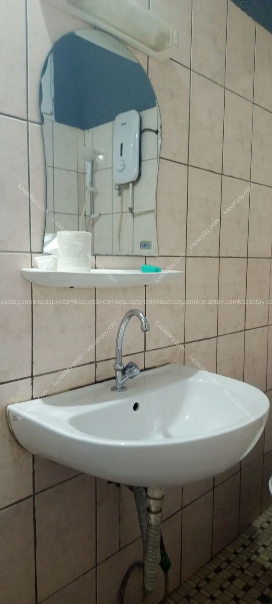 Rooms in Carrefour maçon bonamoussadi, 1 bedroom 5