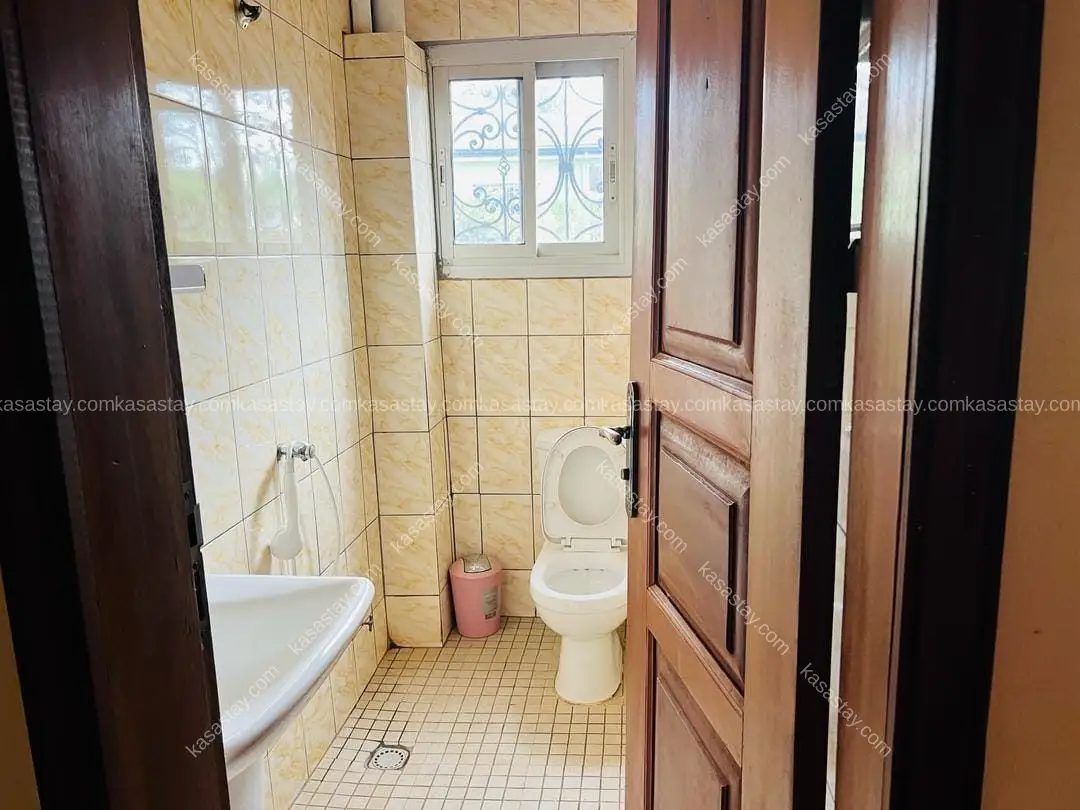 Apartment in Montée Jouvence, 2 bedrooms 2