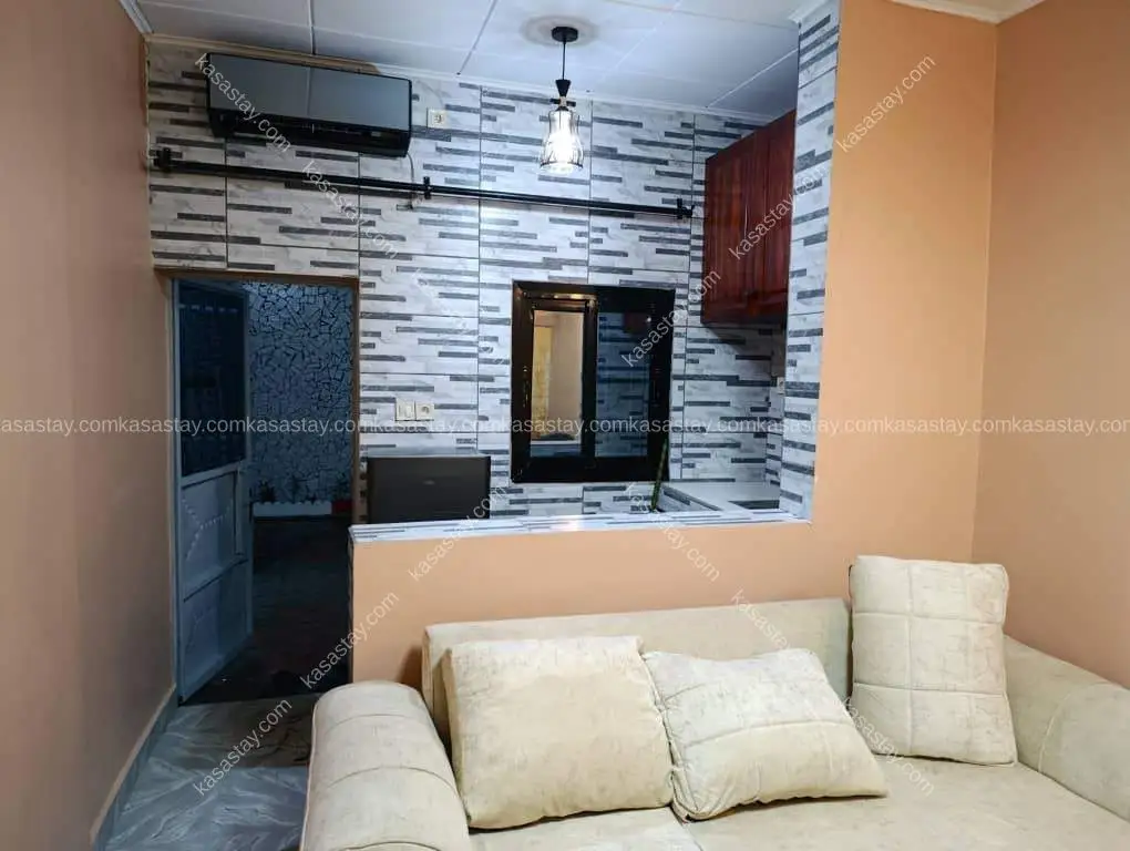 Rooms in Yassa, Douala, 7 bedrooms