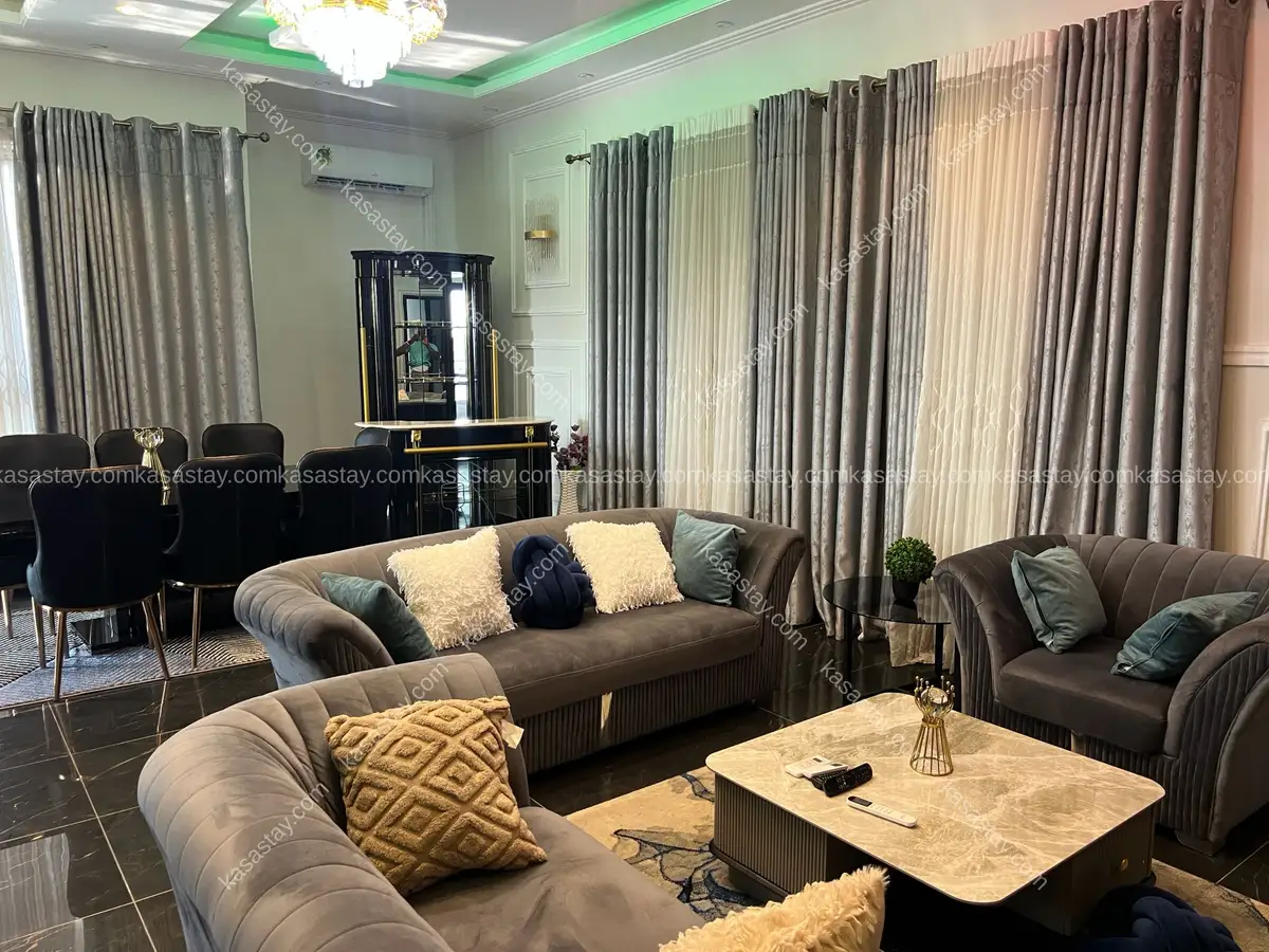 Penthouse par CITÉE LA VIE ( derrière belavie Ndokoti)