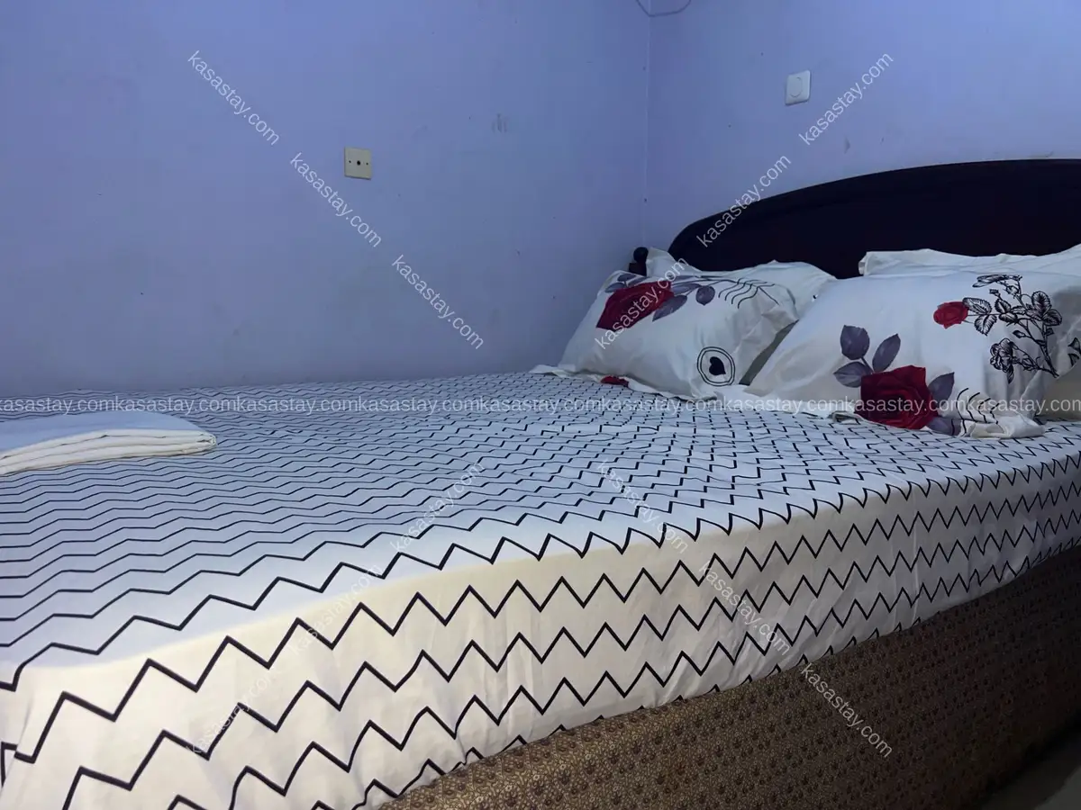 Chambre meublée toutou by résidence JOLIANNETTE ( Bonaberi derrière la boulangerie du lycée)