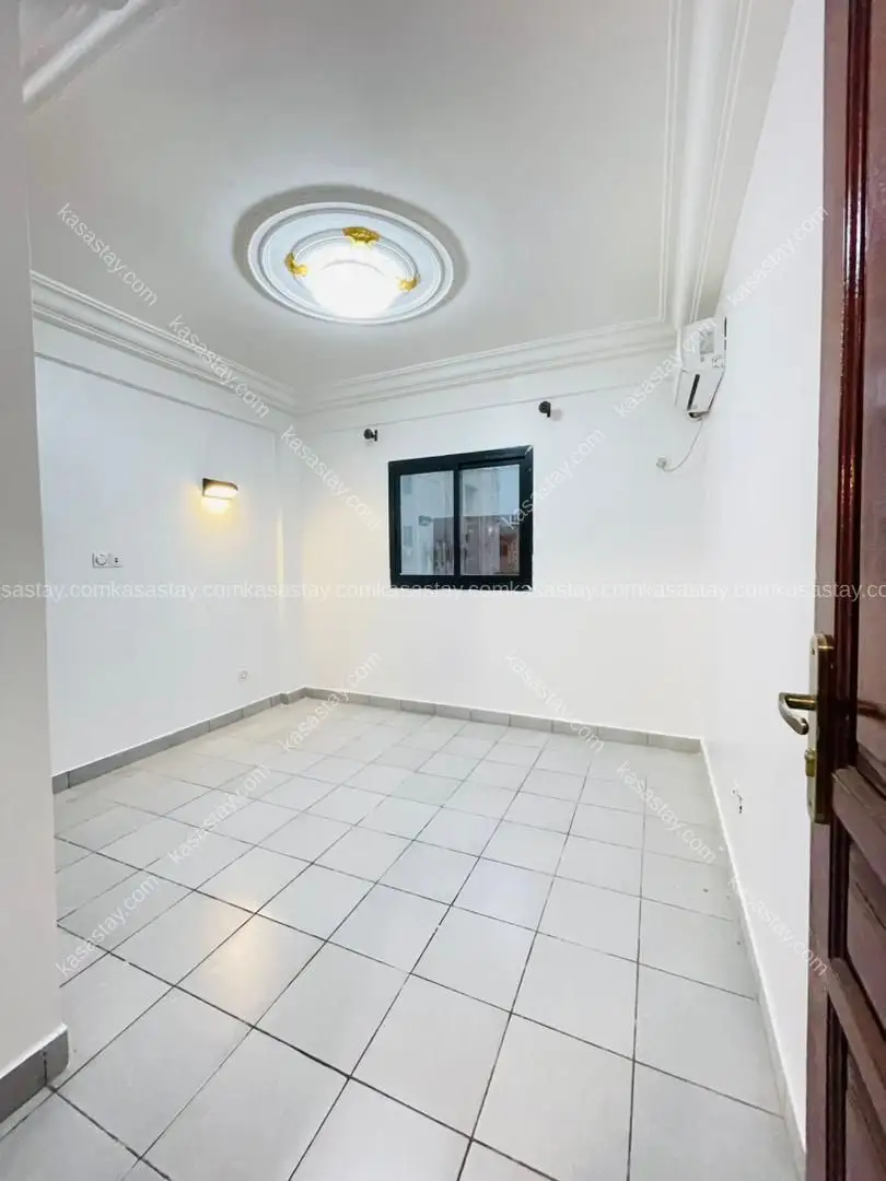 Appartement à louer MAKEPE cnps 4