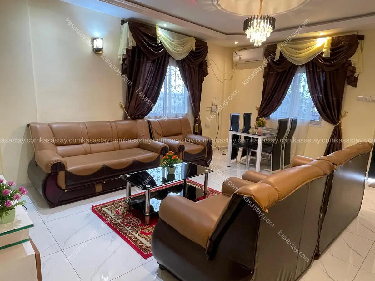Appartement meublé diamant 3 par FIVE DIAMOND (CAMRAIL cité)