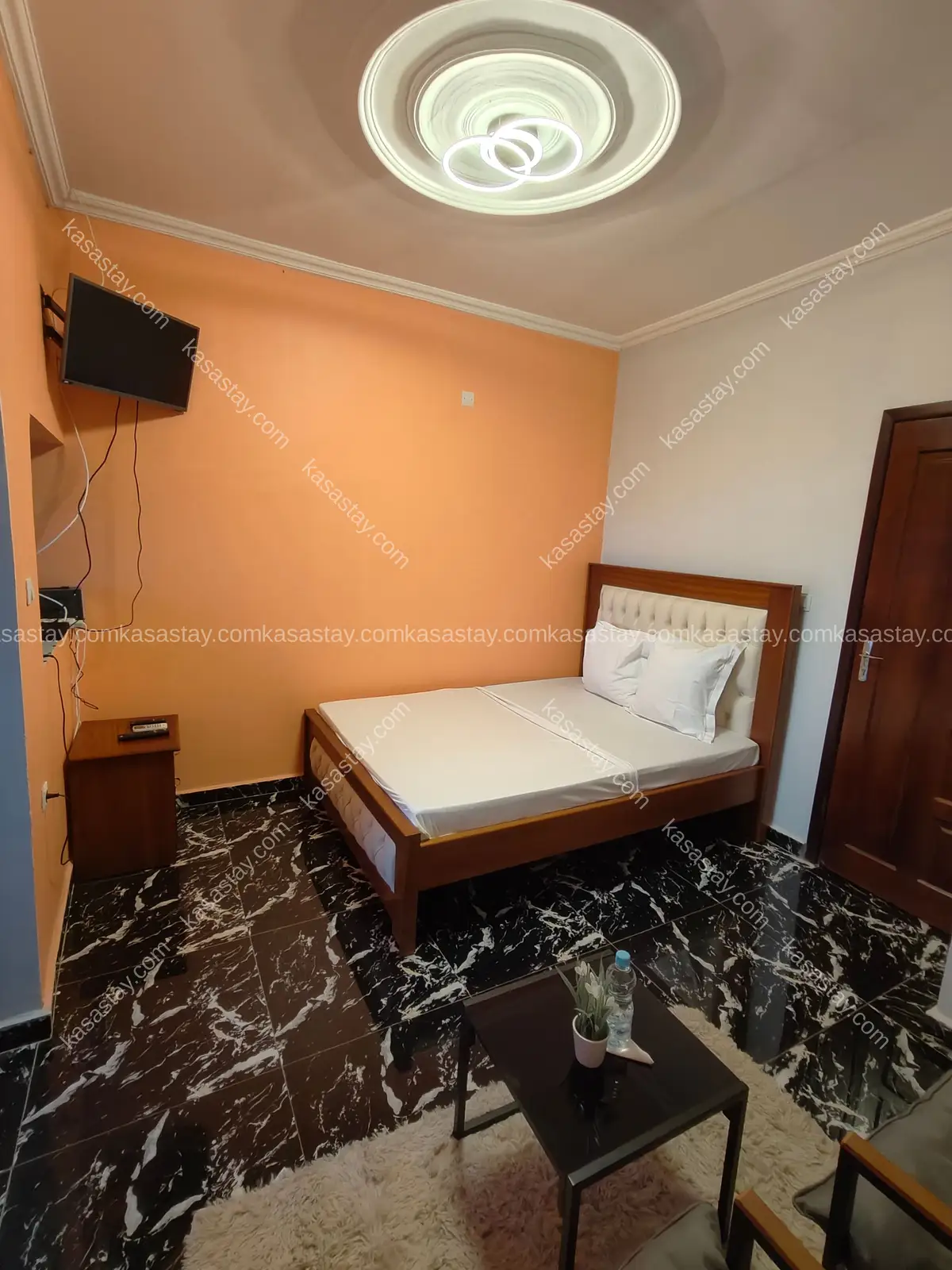Chambre meublée a Odza 25000 3