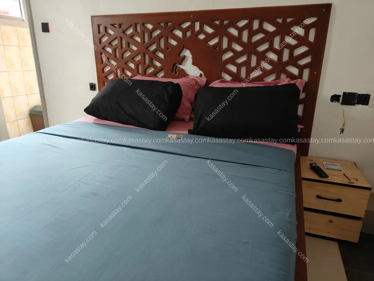 Chambre meublée entièrement équipée luxueuse à Mvogbi 0005 3