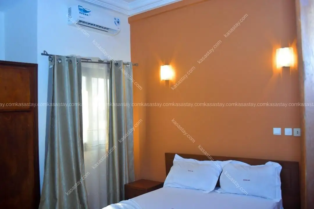 Studio Odette de moreal by residence sadel (Bonamoussadi près du carrefour témoin) 4