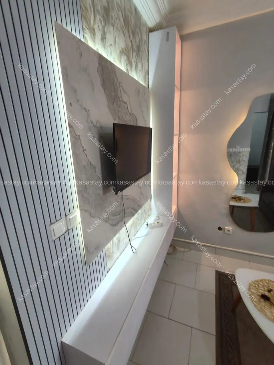 Chambre meublée Ultra luxueuse au niveau du commissariat d'odza 5