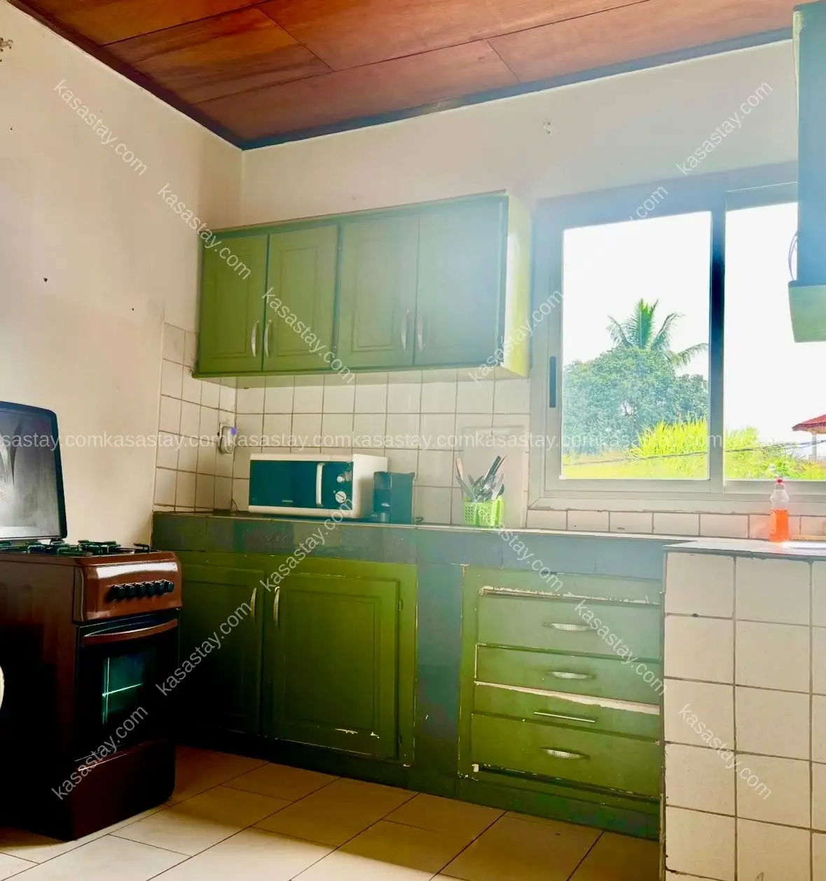 Appartement à Odza, 3 chambres 3