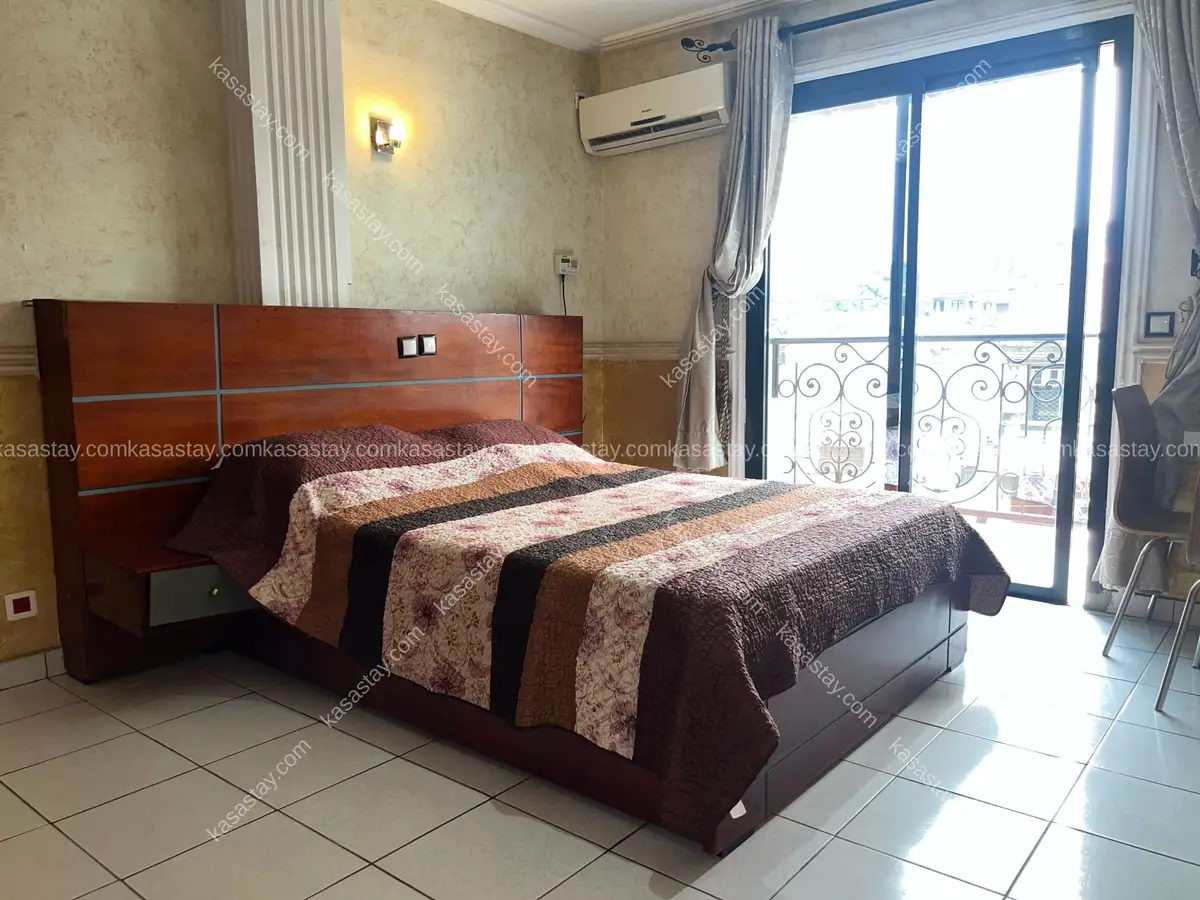 Chambre meublée 202 By LAUNAPARK ( kotto mrs) 2